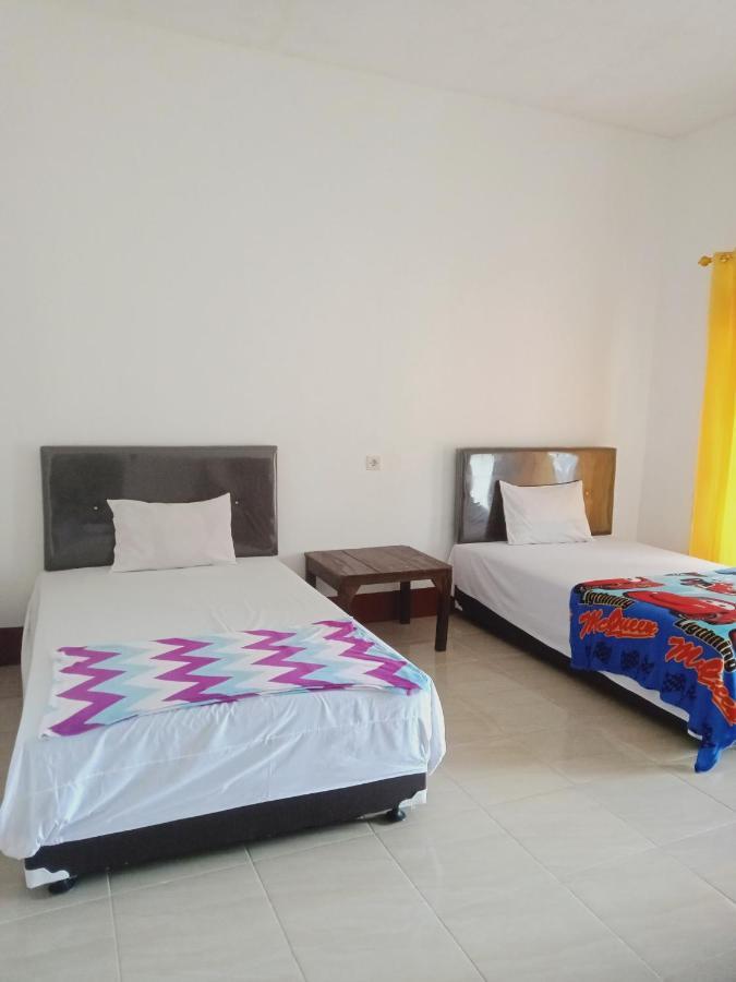 Tiu Kelep Homestay Сенару Экстерьер фото